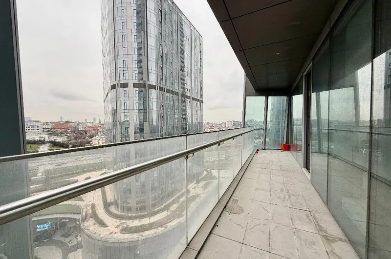 Skyland Satılık Ofis 557m²+ 25m2 Teraslı & Boş Ofis Vadistanbul