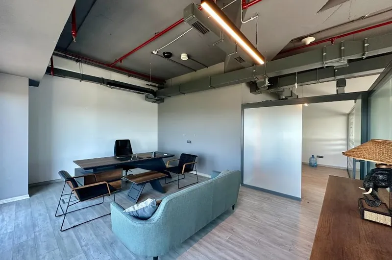Skyland Kiralık ofis KDVli 225 m² Mobilyalı Teraslı Ofis