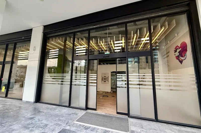 Porta Vadi Kurumsal Kiracılı Satılık 1000m2 Kdv'li Dükkan