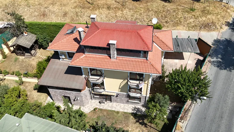 Büyükçekmece Fatih Mahallesi Deniz Manzaralı Lüks Villa