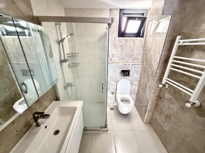 Ümraniye Altınşehir Mah. Cadde Üzeri Yeni Bina Satılık 3+1 Daire 3