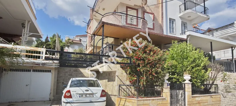 Kuşadası Soğucak Orkide Sitesi'nde Satılık Villa