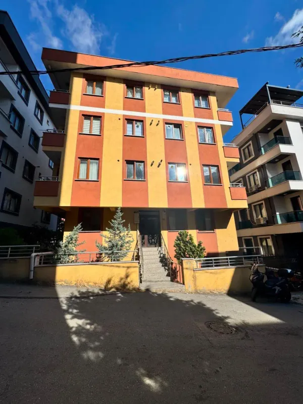 ÜMRANİYE ARMAĞANEVLER'DE SATILIK BAHÇE DUBLEKS 2+1 DAİRE