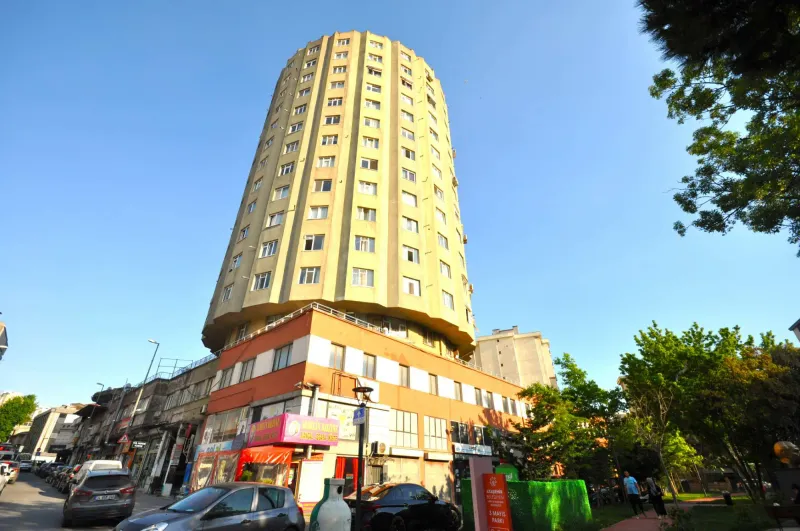 KÜÇÜKBAKKALKÖY KASTELLİ SİT. 13.KAT MANZARALI AYRI MUTFAKLI 2+1