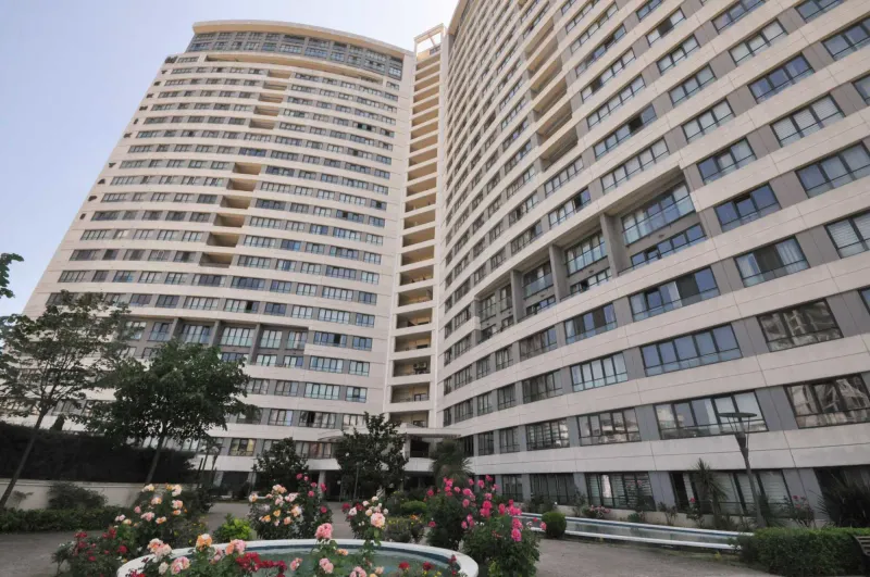 MALTEPE DELUXIA DRAGOS ADALAR/DENİZ MANZ BALKONLU BOŞ 2+1EŞYALI