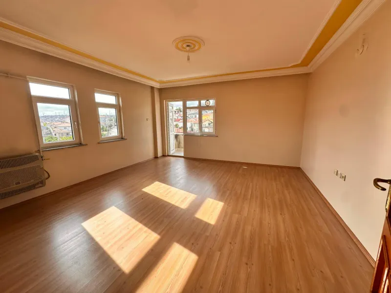 ERENLER BAĞLAR MAHALLESİ 3+1 145 M² KİRALIK GENİŞ DAİRE