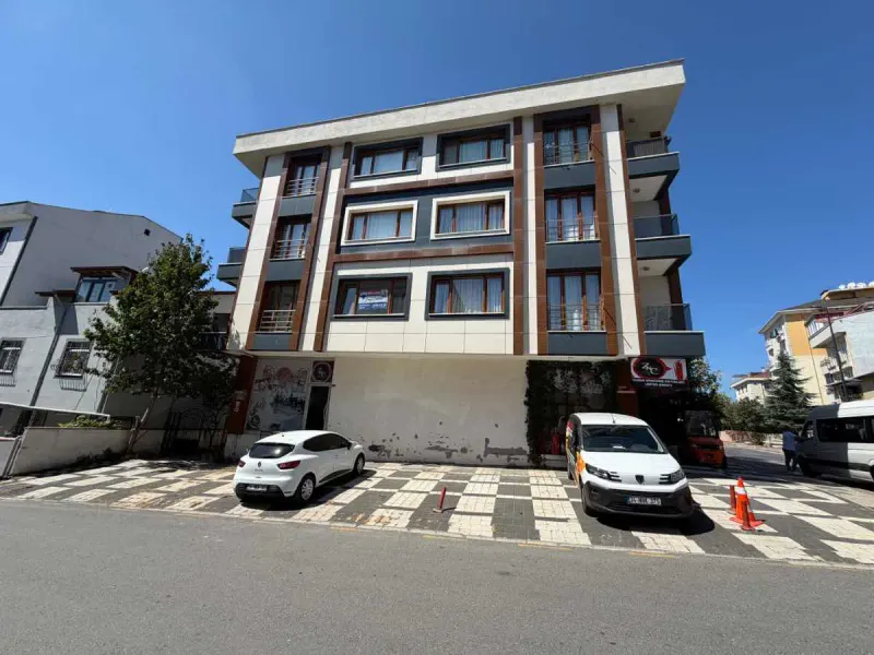 ÜMRANİYE PARSELLER’DE GÜNEY CEPHE 2+1 | BALKONLU BOŞ KİRALIK DAİRE
