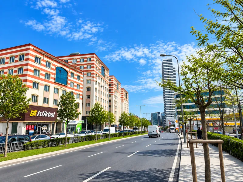 Ümraniye Satılık Plaza Katı 310m² Plazalar Bölgesi 2