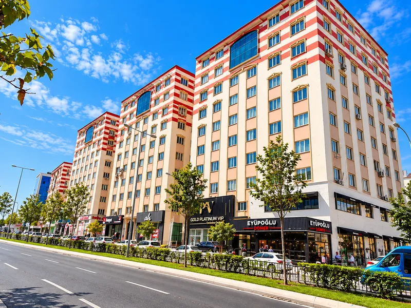 Ümraniye Satılık Plaza Katı 310m² Plazalar Bölgesi 3