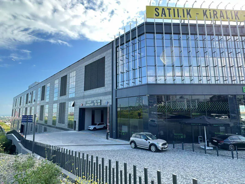 İSTANBUL MARTİM E5 KDV AVANTAJLI 180M2 + 25M2 KİRALIK İŞYERİ