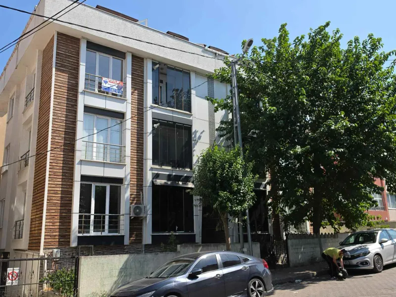 AVCILAR FİRUZKÖY'DE GÖL-DENİZ MAZARALI KİRALIK 2+1 DAİRE