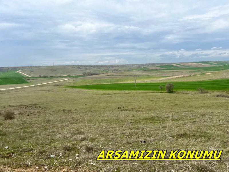 KIRIKKÖY MERKEZİNDE 4 DÖNÜM YATIRIMLIK TARLA
