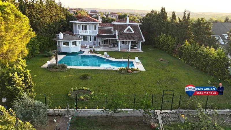 ACİL SATIŞ PİYASANIN %30 ALTINDA SELİMPAŞA ORTAKÖYDE EŞSİZ VİLLA