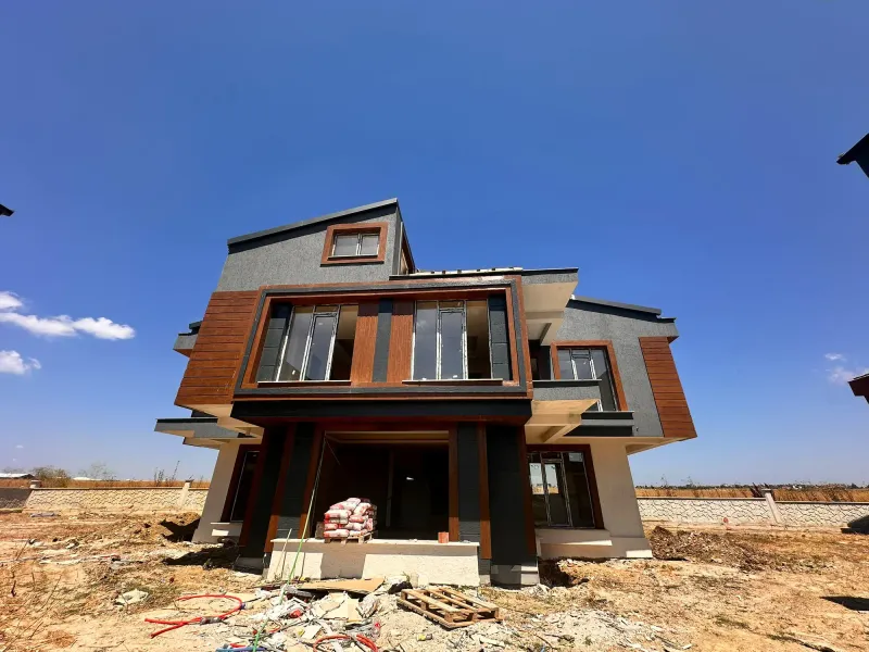 SİLİVRİ SELİMPAŞA SATILIK 10+2 VİLLA