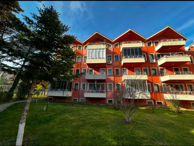 BEYLİKDÜZÜ DÜDEN EVLERİ SİTESİ 3+1 KİRALIK DAİRE - REMAX KAYA