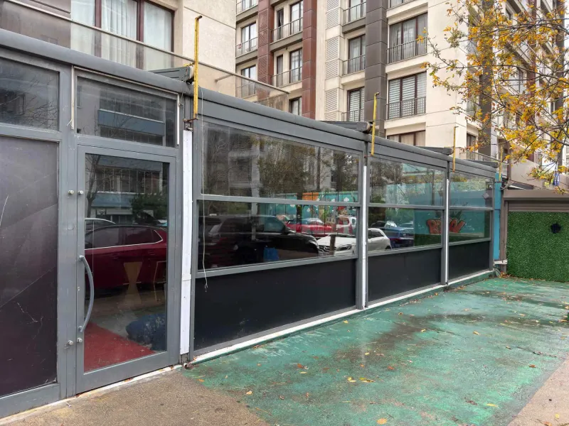 BEYLİKDÜZÜ KALEKENT 1. ETAP KİRALIK CADDE MAĞAZASI - REMAX KAYA
