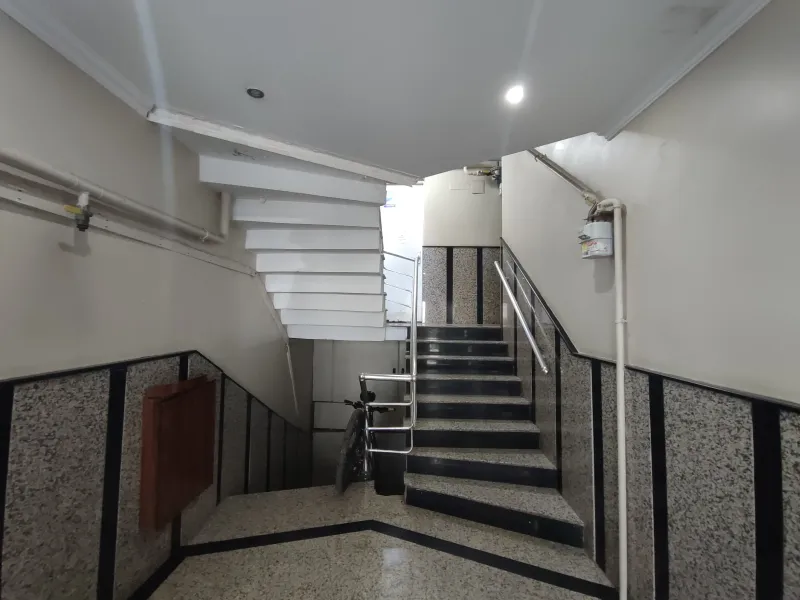 KADIKÖY SAHRAYICEDİT'TE METROYA YAKIN SATILIK 2+1 DAİRE 2