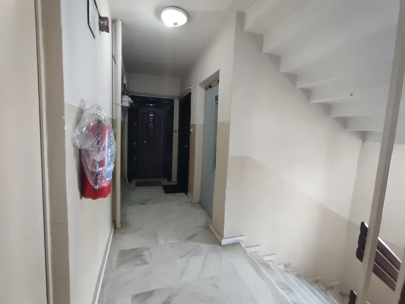 KADIKÖY SAHRAYICEDİT'TE METROYA YAKIN SATILIK 2+1 DAİRE 3