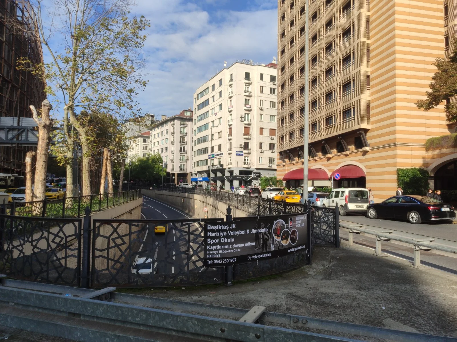 Harbiye Cumhuriyet Cad. Üzerinde Prestijli SATILIK KONUT & OFİS