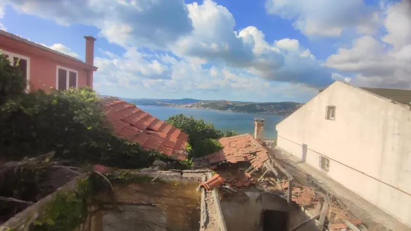 Boğaziçi Ön Görünümünde 3 Adet Mustakil Yapı Yerleşkesi 2