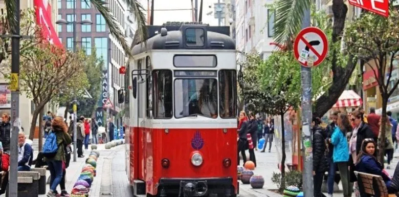 Kadıköy İlçesinde Konut Yatırımı, Avantajları ve Dezavantajları